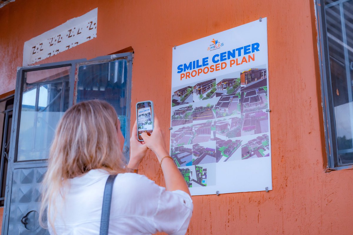 jnabukenya88's tweet image. Thrilled to host @ViiVHC's Ms. Jenny Cozins and Ms. Natsai Shoko!. As a valued grantee, we shared our vision for the Smiles Center and its impact on young people living with chronic illnesses.
Please donate to support our #SmilesCenter campaign
gofund.me/6d5ff619