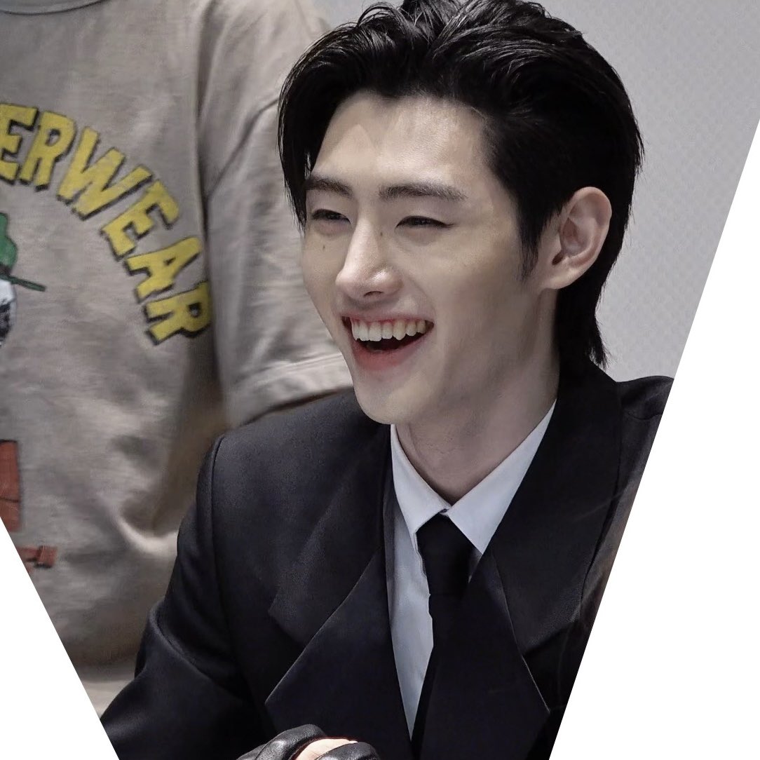 ᴄᴏᴛᴛᴀ. tweet media