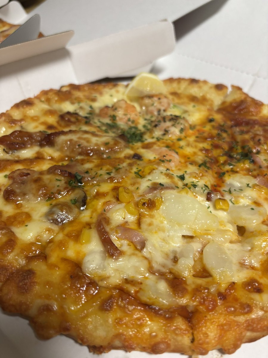 本日7/11夜19:00から24:00まで！
ゴールデン街たまや<a href="/tmy_gol/">たまや@新宿ゴールデン街</a> で待ってます！
宜しく！

ピザってうまいよね