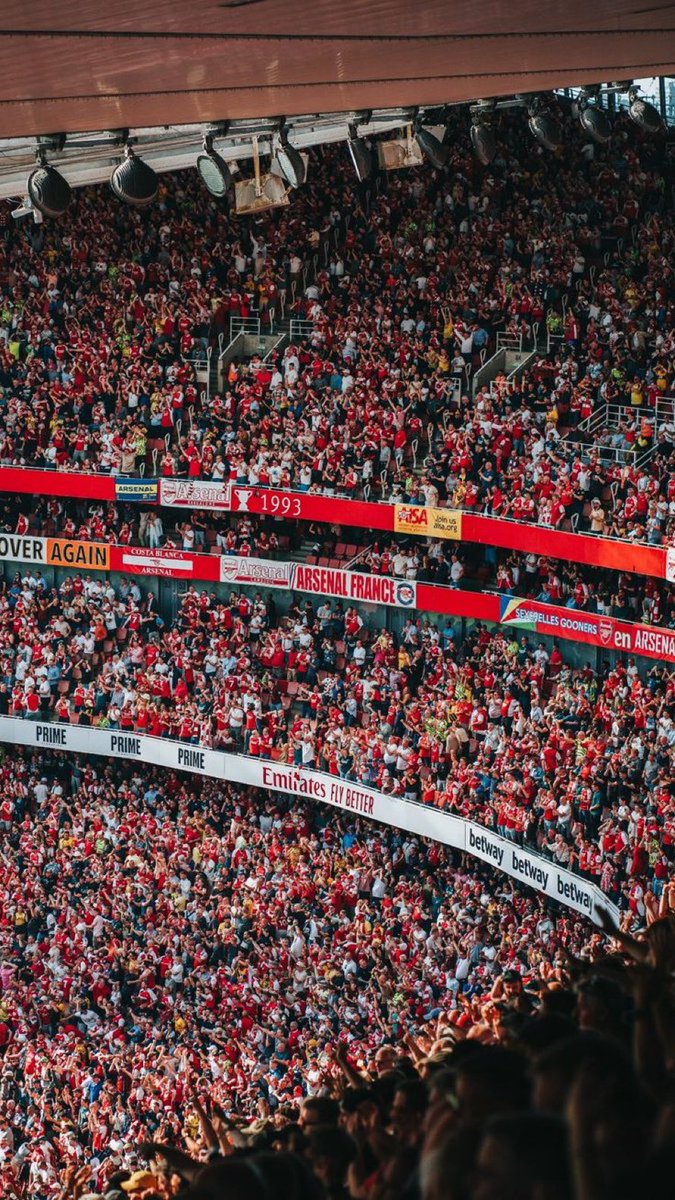TrollTouchline's tweet photo. There are millions of us Arsenal fans on 𝕏 🔴⚪️

No Gooner should be sitting on just a few hundred followers  we’re one family, let’s grow together! 🫵🏻🤝🏿

Use this post to connect with fellow Arsenal fans.
Follow us @Arsenal_Folio Like, repost, and comment ❤️❤️❤️ to build your Gooner network! 📲