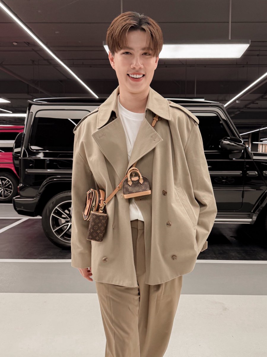 Benzalert_np's tweet image. มาดามบิบี๋ครับ วันนี้ไปทานข้าวกันมั้ยยย หิว! 😋 #BENZALERT