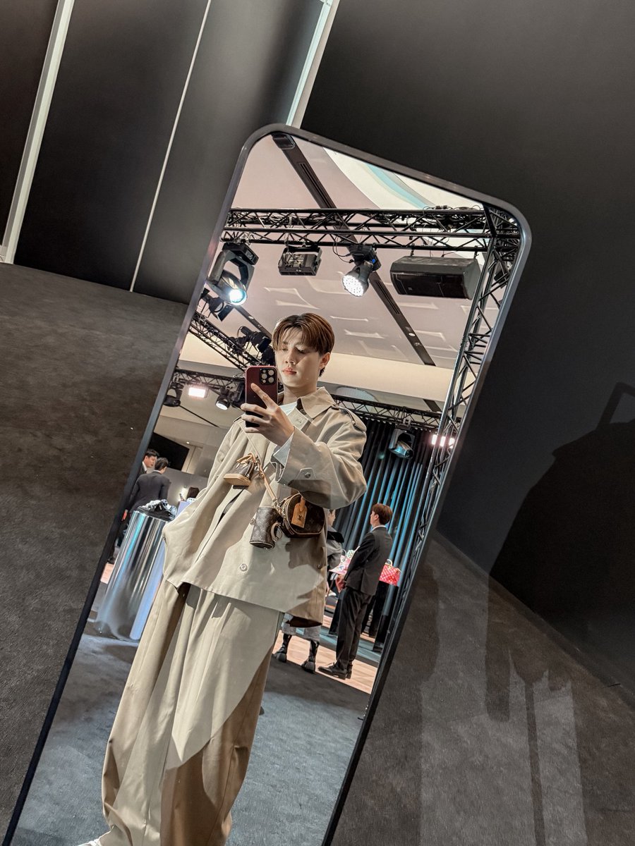 Benzalert_np's tweet image. มาดามบิบี๋ครับ วันนี้ไปทานข้าวกันมั้ยยย หิว! 😋 #BENZALERT