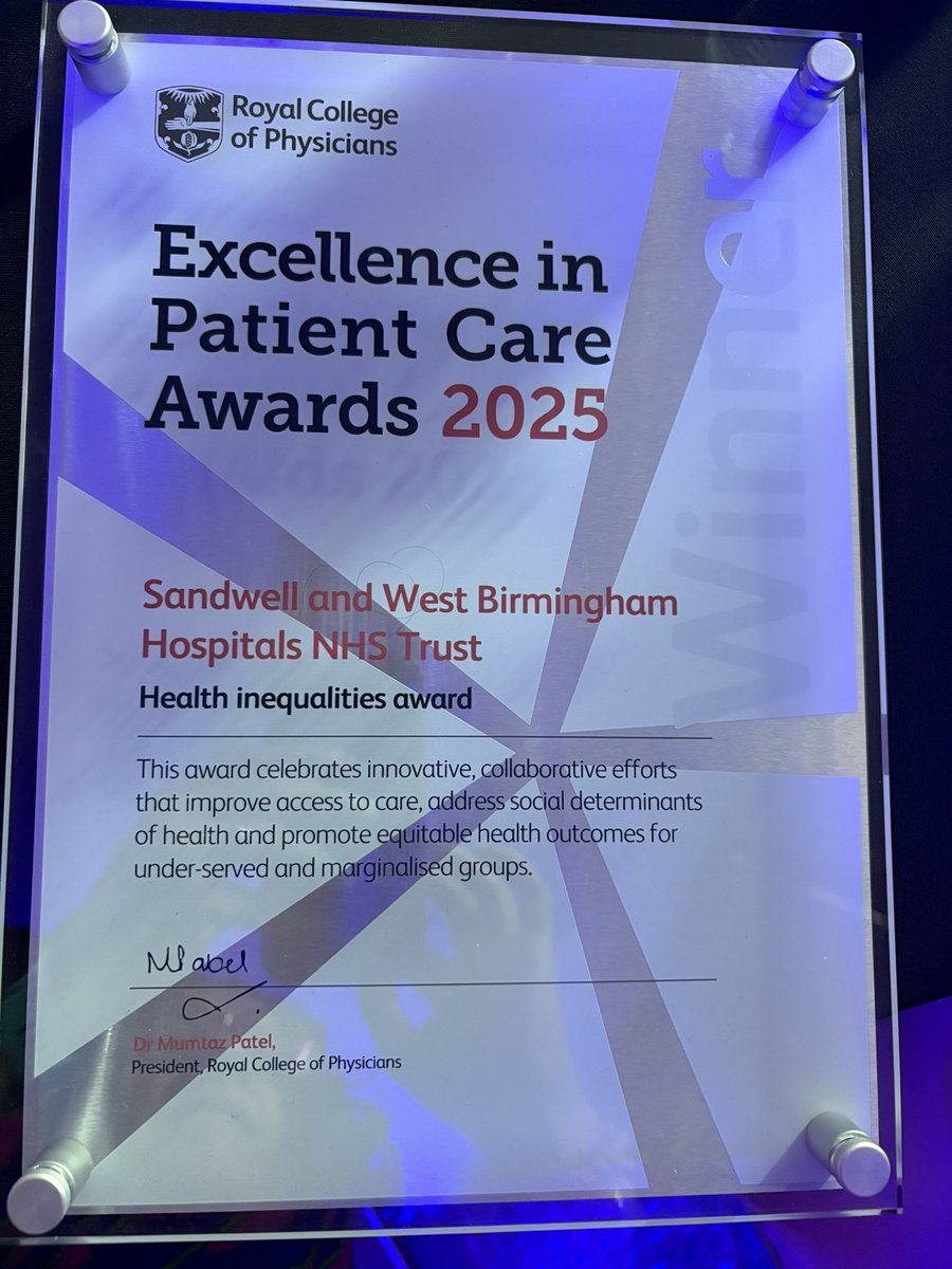 AcutemedSarbc's tweet image. So chuffed to win last night 🥳🙌@RCPhysicians #EPCA25.Our ethos @SWBHnhs is to improve the life chances of our people by addressing health inequalities via education, regeneration & access!This is just the beginning 💪🏻 @marshaj1772 @Dudley_SWBCEO @markanderson55 @DavidNichols0n