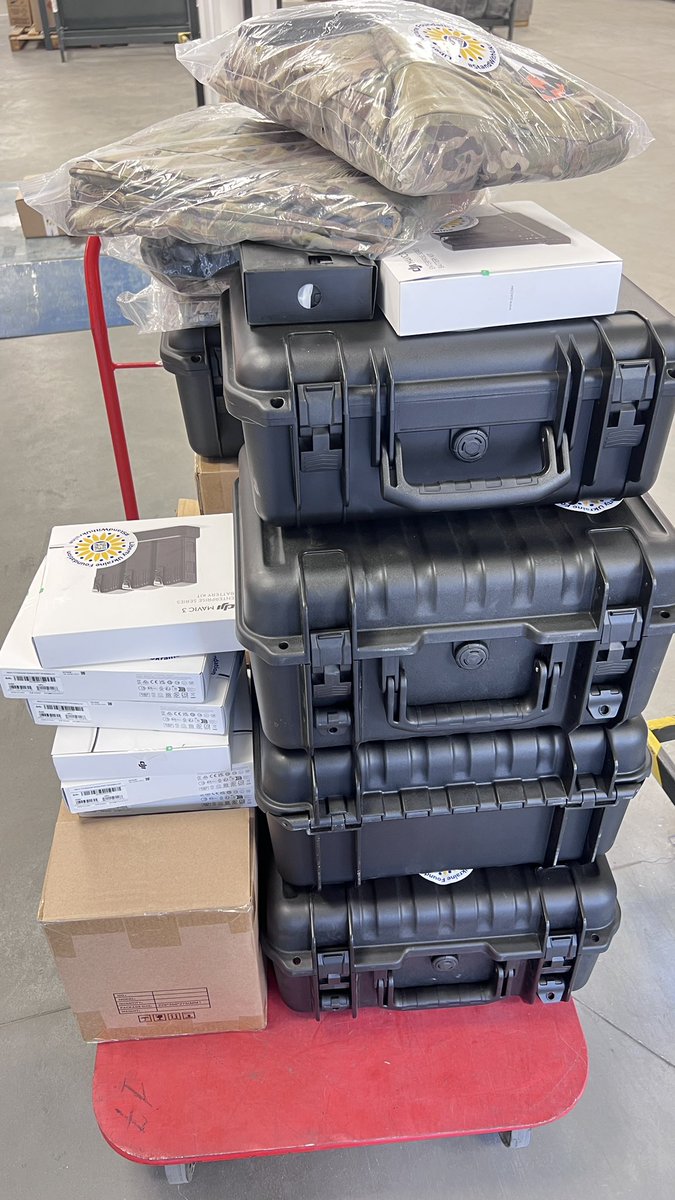 TonyaLevchuk's tweet image. My morning didn’t start with coffee - it started with sending $36,000 worth of aid to the 72nd Brigade and 1st Tank Brigade 🇺🇦

Thermal drones, batteries, uniforms, and CAT tourniquets are on the way.

Thank you to everyone who donated to @LibertyUkraineF - your support saves…