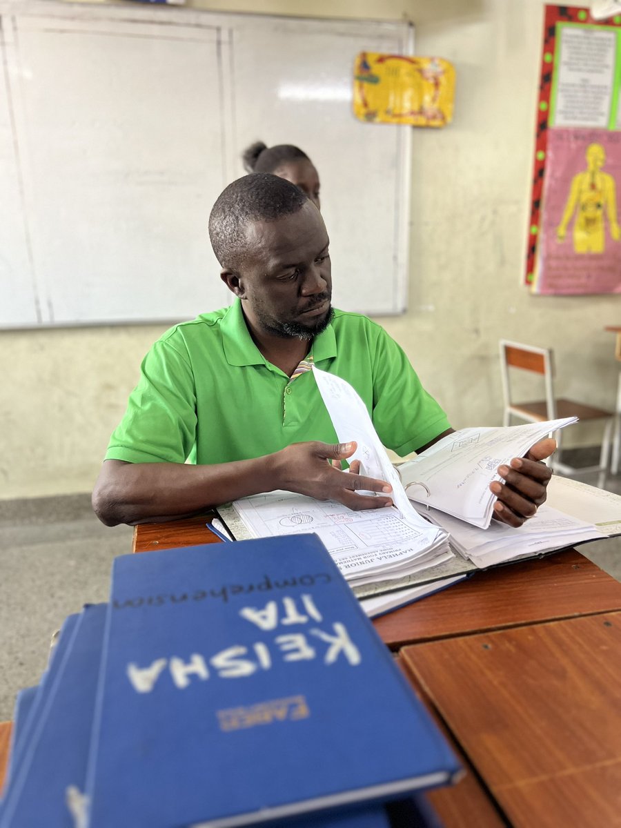 Today is our last day of the #MeetMyTeacherDay sessions.
We are hosting parents of our children in primary two, four and six.
A thread.