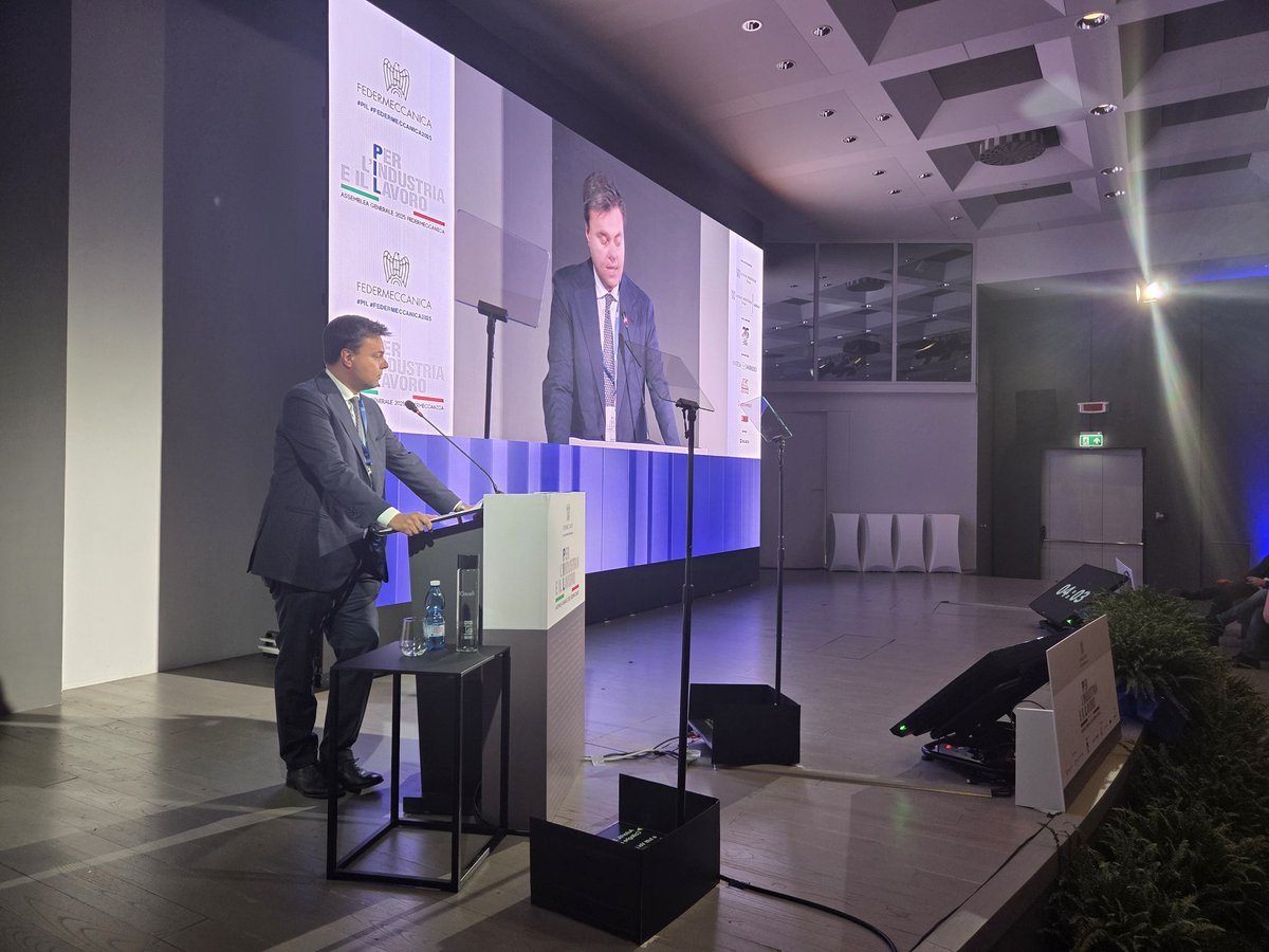 FEDERMECCANICA (@federmeccanica) on Twitter photo #Federmeccanica2025 #PIL | Al via il momento istituzionale della nostra Assemblea Generale.
In apertura i saluti di <a href="/marcogy/">Marco Gay</a> , Presidente <a href="/UITORINO/">Unione Industriali Torino</a>
📺Segui la diretta su <a href="/classcnbc/">Class CNBC</a> e in streaming su milanofinanza.it
<a href="/classcnbc/">Class CNBC</a> <a href="/intesasanpaolo/">Intesa Sanpaolo</a> <a href="/UITORINO/">Unione Industriali Torino</a> #Federmeccanica2025 #PIL | Al via il momento istituzionale della nostra Assemblea Generale.
In apertura i saluti di <a href="/marcogy/">Marco Gay</a> , Presidente <a href="/UITORINO/">Unione Industriali Torino</a>
📺Segui la diretta su <a href="/classcnbc/">Class CNBC</a> e in streaming su milanofinanza.it
<a href="/classcnbc/">Class CNBC</a> <a href="/intesasanpaolo/">Intesa Sanpaolo</a> <a href="/UITORINO/">Unione Industriali Torino</a>
