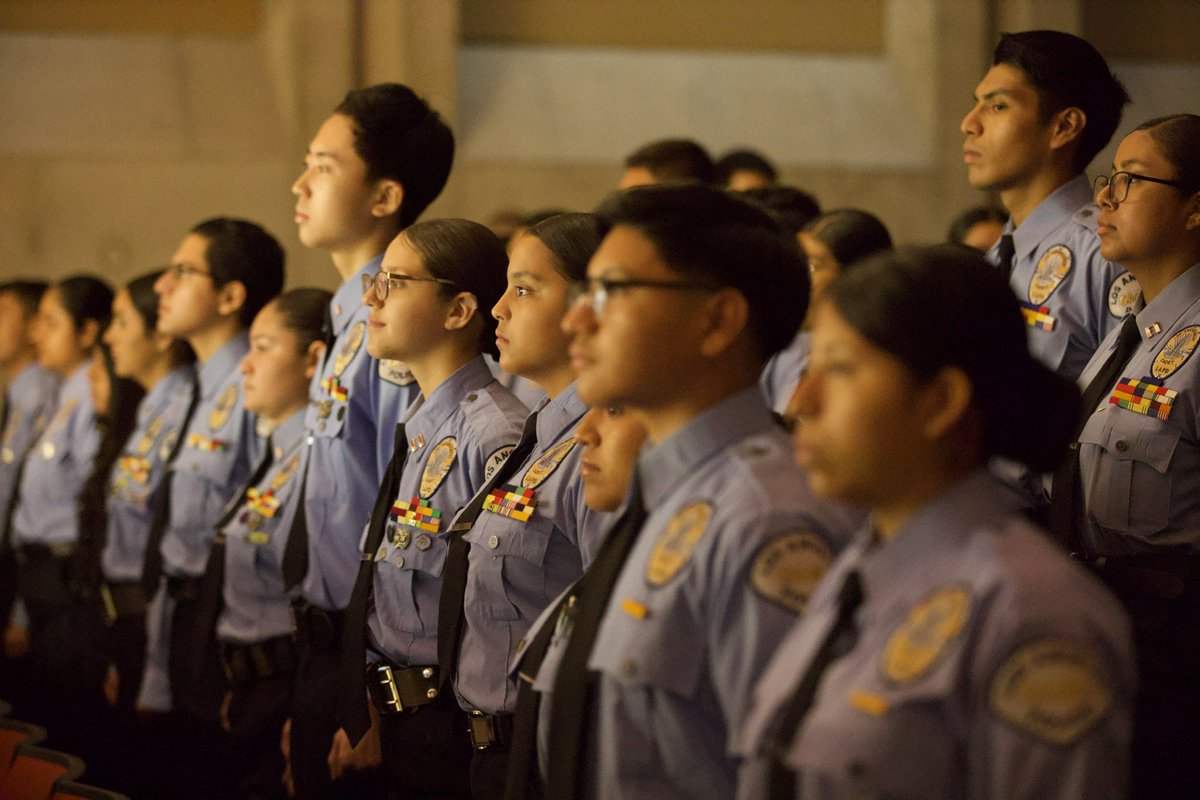LAPD_Cadets's tweet image. Congratulations to our LAPD Cadets for successfully completing the Real World Ready Financial Literacy Program! Your hard work and dedication have paid off!
Thank you to all the USC professors & staff whose time, expertise & dedication made this program possible.
#LAPDCADETS #USC