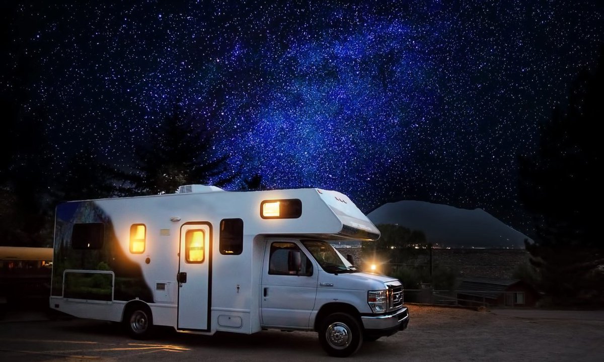 HACKER_CAR's tweet image. Las autocaravanas se han convertido en una divertida forma de pasar las vacaciones para muchos… combinando tecnología y comodidad.🧘♀️
Pero ojo: Con su tecnología, la ciberseguridad debe tenerse en cuenta. Te contamos cómo protegerte y disfrutar tranquilo: hackercar.com/autocaravanas-…