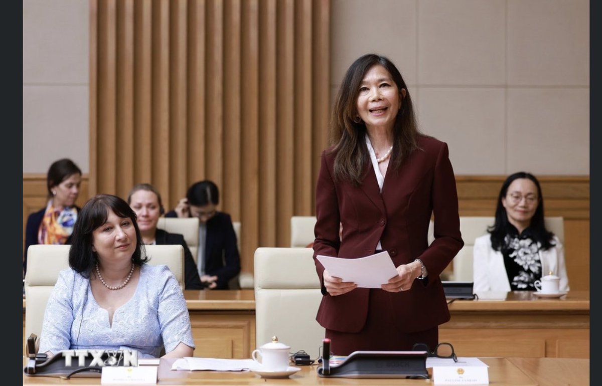 uninvietnam's tweet image. 💪🎉Women’s #equal participation at all decision-making levels is key to unlock the transformational changes needed for a #sustainable future.
👉More at: bit.ly/4nX5CKK