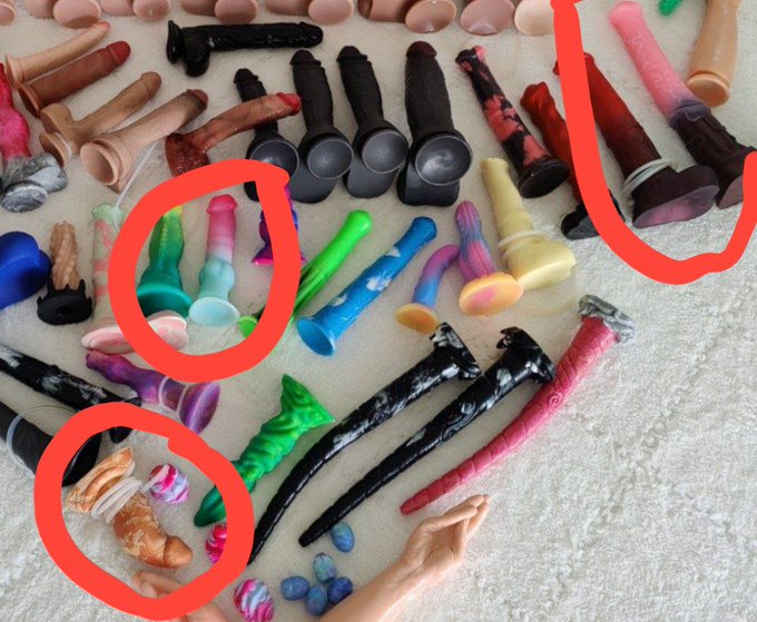 Watch Amber Lust's leaked NSFW photo on TwXstars