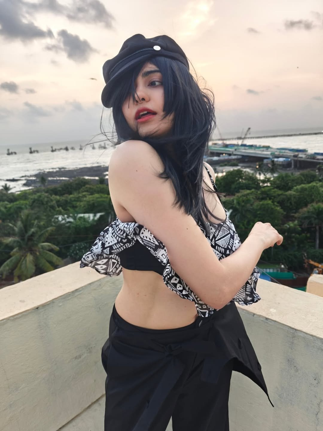 Gvk2DbyXcAAczVt?format=jpg&name=large