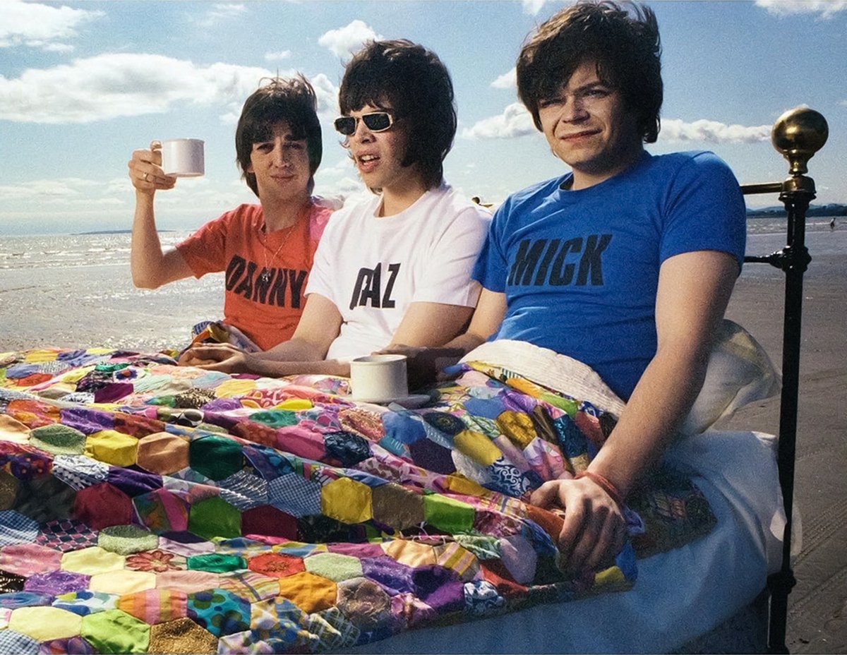 Pat_Carty's tweet image. What makes a great summer song? Young groovers @kierancuddihy and I will be discussing such things on @TheHardShoulder @NewstalkFM after 4.

Your suggestions and comments are welcome.