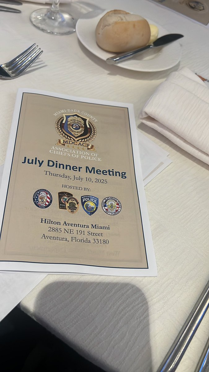 SergeantNJoseph's tweet image. Last night, the SPI Class of ’95 reunited at Dade’s Chief Dinner. Everyone looked sharp! What a blessing to reconnect and reflect on how far we’ve all come. #SPI95 #Sharp #Professionals