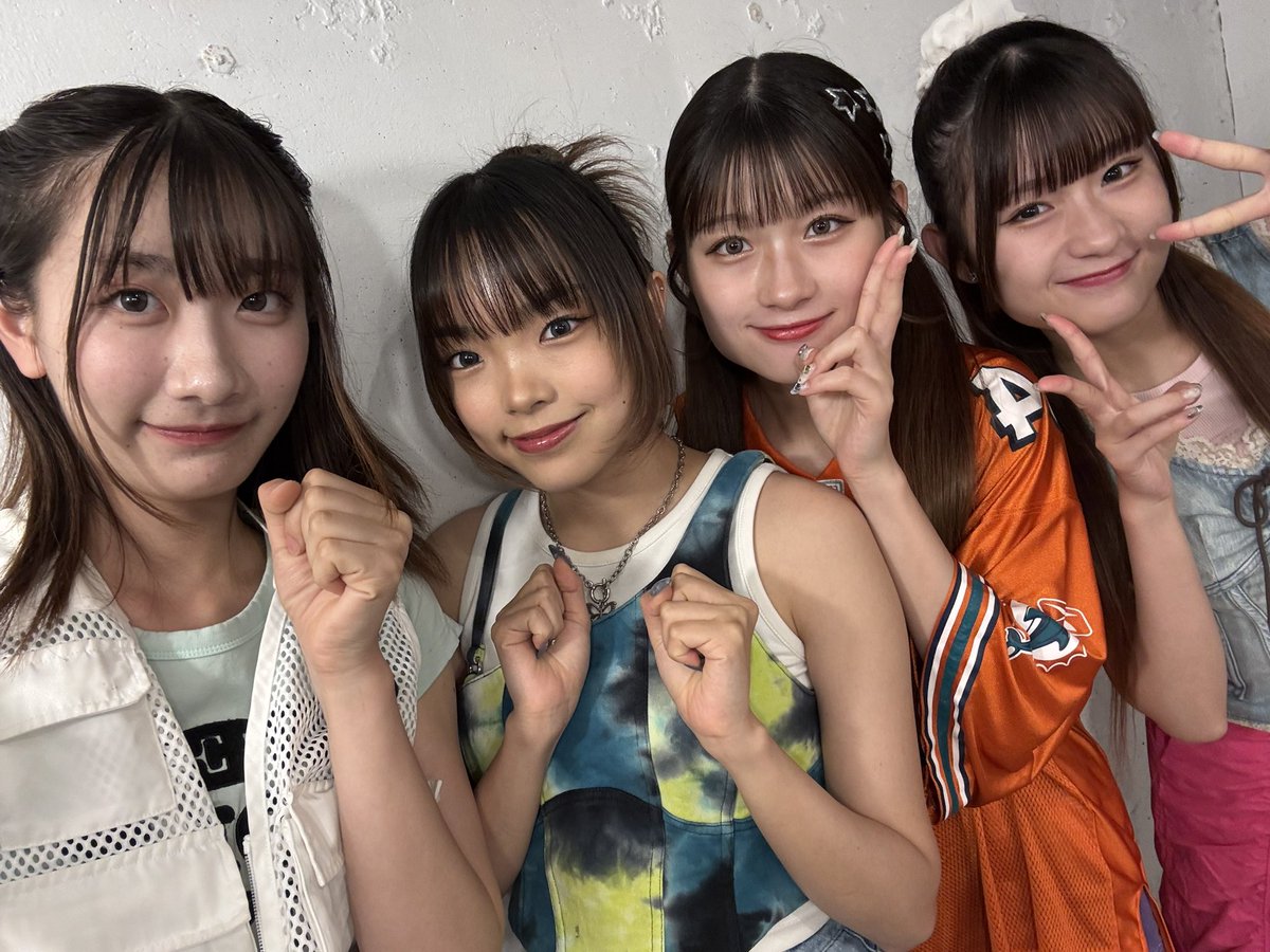 ෆ⸒｢A-Russian #えーらしあん ｣ෆ
ありがとうございました❕🌙

久しぶりの会場でのライブ🎤
沢山の方に見て頂けてとっても嬉しかったです🥰
特典会もみんなとお話出来て幸せだったよ〜> ·̫ <

配信からもありがとう🫶🏻次のライブは13日の主催ライブ🌷🔆
みんな会いに来てね♡
#IVYJCT  #アイジャン