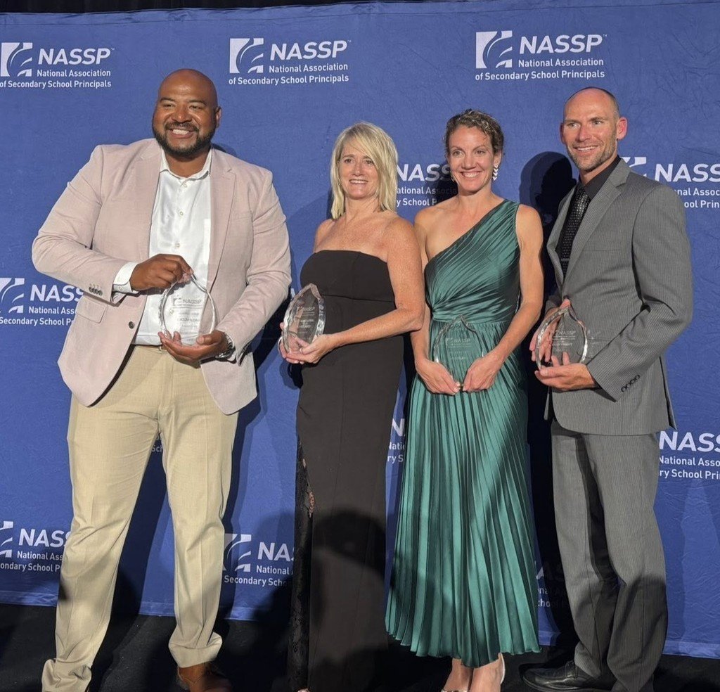 Former Southern MS and current MacArthur MS Principal Kelly McVey stepped into the national spotlight this week as Maryland's Middle School Principal of the Year was honored at the National Conference on School Leadership! #BelongGrowSucceed #AACPSFamily
