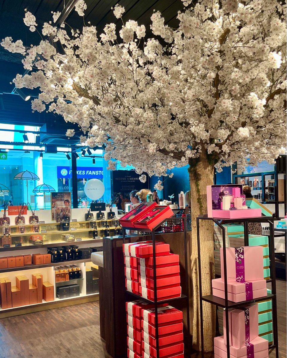 Rituals is now open in Highcross! 💆🏻‍♀️🧖🏻‍♀️🌿

The luxury home and body brand are celebrating their return by running exclusive offers in store this Saturday 12th July ✨ the first 50 customers to make a purchase will also receive an exciting goodie bag!