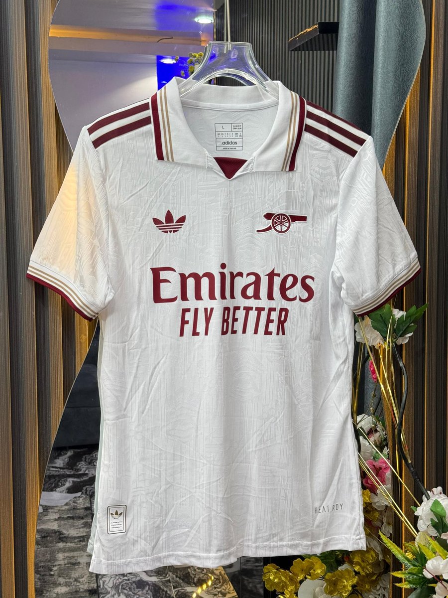 Haywhy18's tweet image. itβs about to be π₯fresh jerseys, top quality, great prices, and smooth delivery!
Whether you're repping your club, your country, or just looking to stay fly I got you covered.
Letβs gear up for another exciting season together!