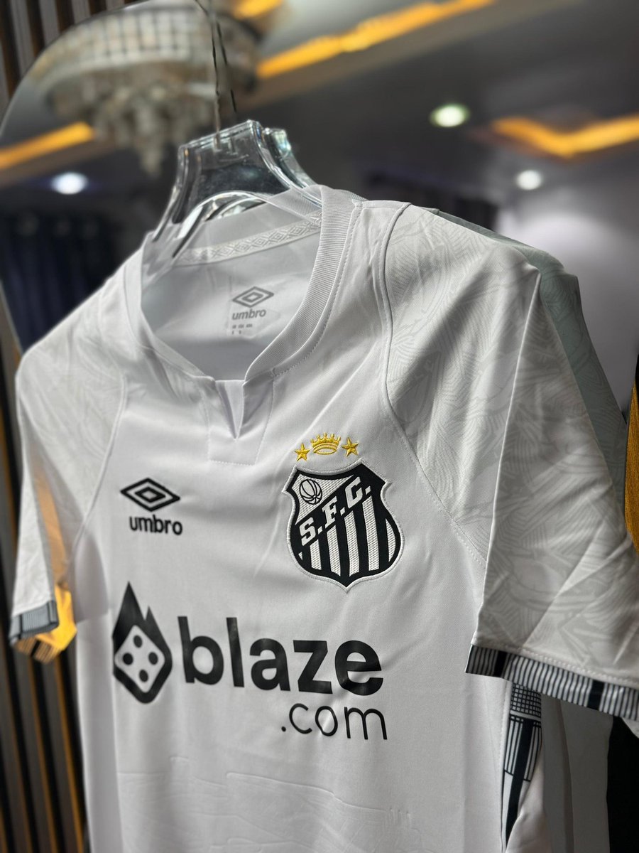 Haywhy18's tweet image. itβs about to be π₯fresh jerseys, top quality, great prices, and smooth delivery!
Whether you're repping your club, your country, or just looking to stay fly I got you covered.
Letβs gear up for another exciting season together!