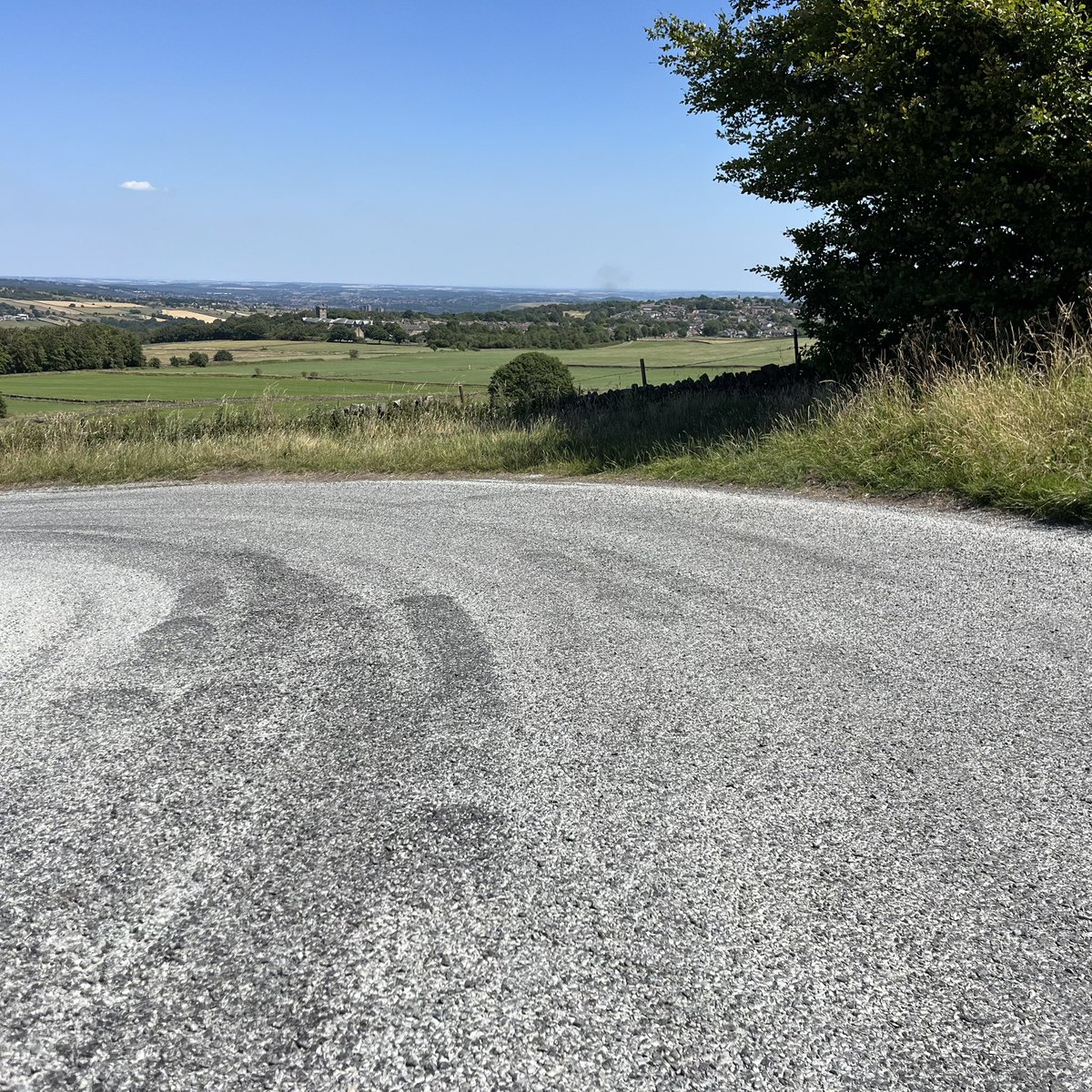 Simon Warren tweet media