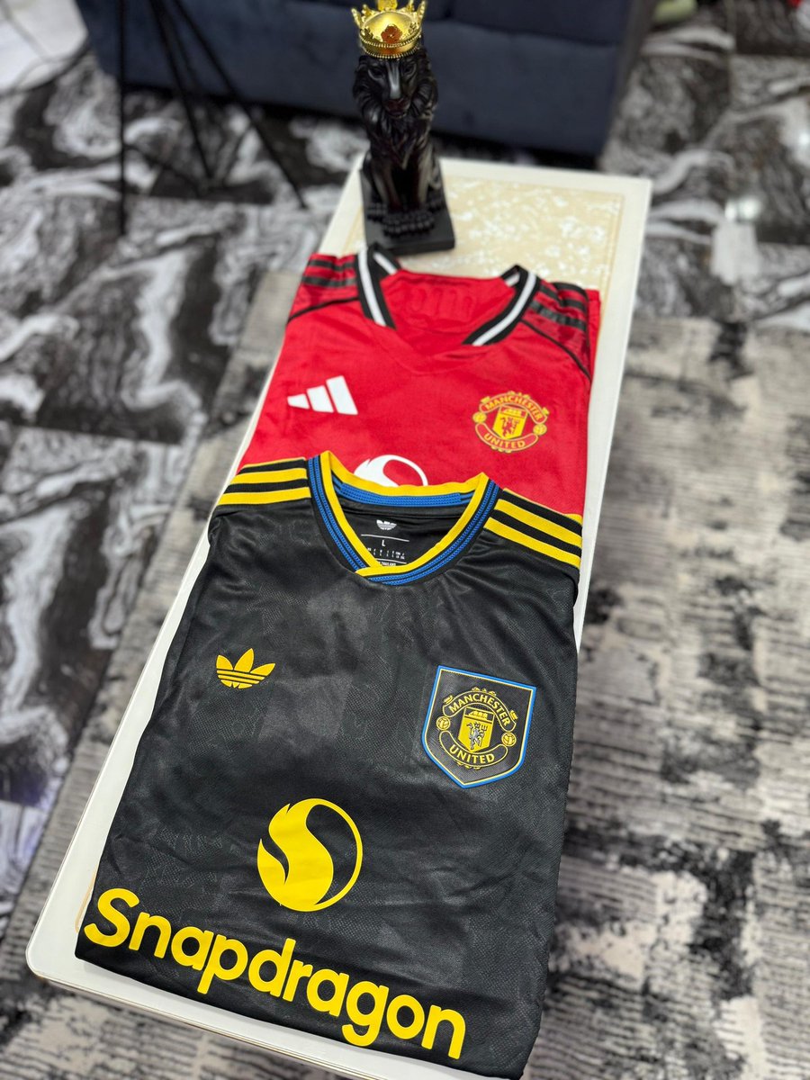 Haywhy18's tweet image. We are running a promo for any type of jersey (player version or fans version) till 8th August, 2025. So, that we can own a jersey or more. Also, to all my returning loyal customers, this promo is for you. DM for yours
Thank you all.