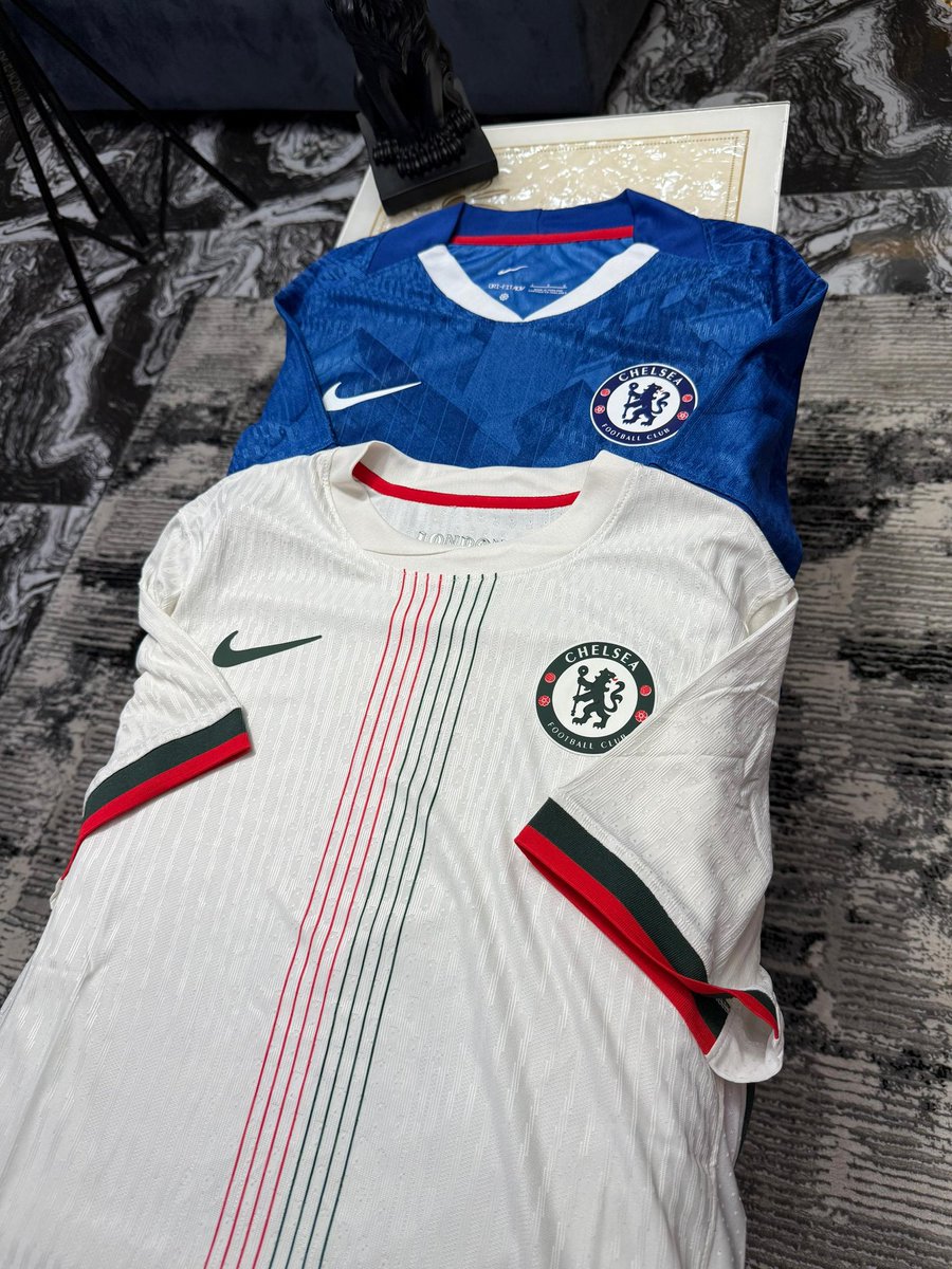 Haywhy18's tweet image. We are running a promo for any type of jersey (player version or fans version) till 8th August, 2025. So, that we can own a jersey or more. Also, to all my returning loyal customers, this promo is for you. DM for yours
Thank you all.