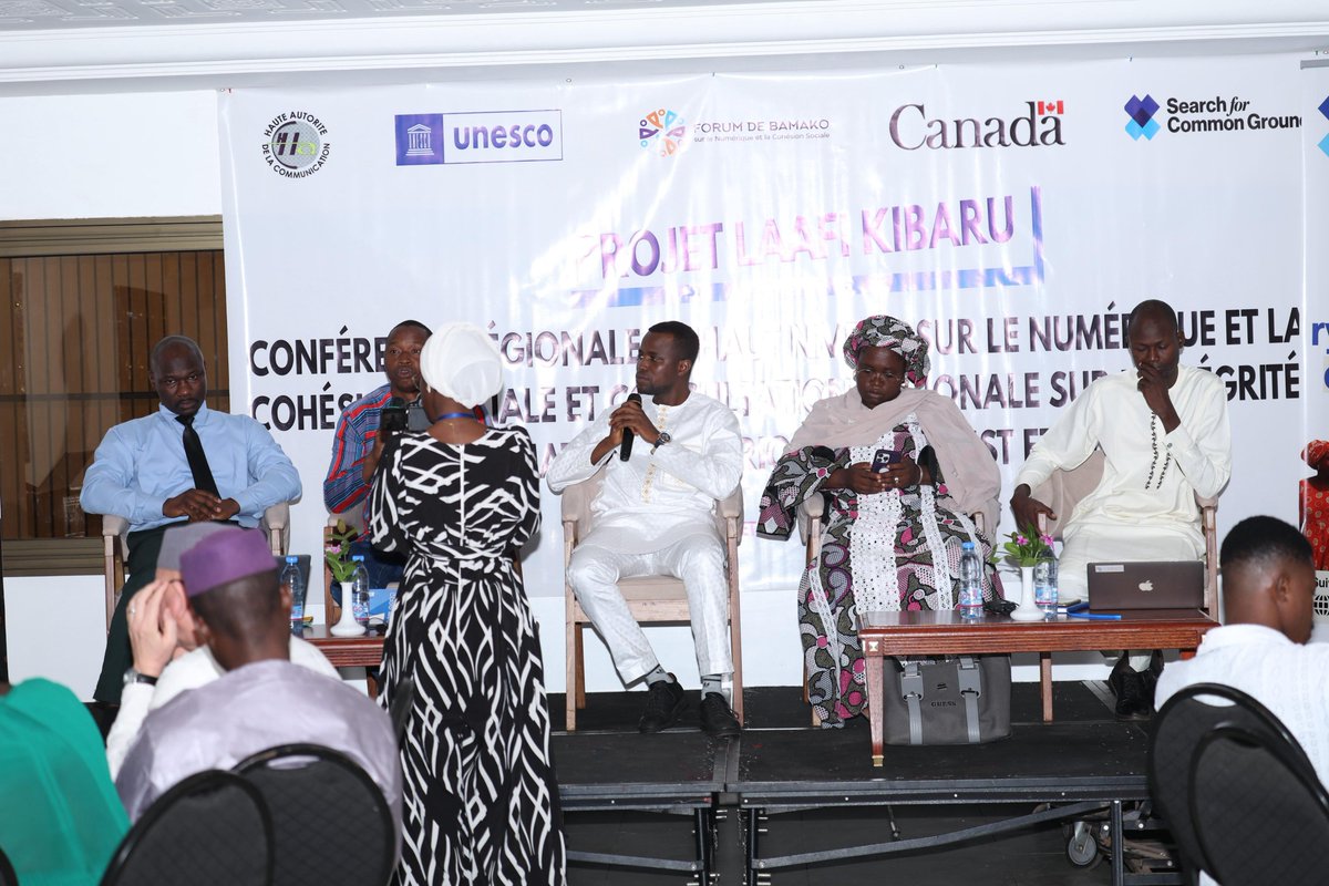 📍 Bamako, 10 juillet – Mali, Burkina, Niger &amp; Tchad unis pour une gouvernance numérique inclusive.
Organisée par <a href="/SFCG_/">Search for Common Ground</a>, <a href="/UNESCO/">UNESCO 🏛️ #Education #Sciences #Culture 🇺🇳</a> &amp; la HAC, la conférence #LaafiKibaru avec le soutien #AMC-Canada à proposé des recommandations pour une régulation éthique, la participation citoyenne