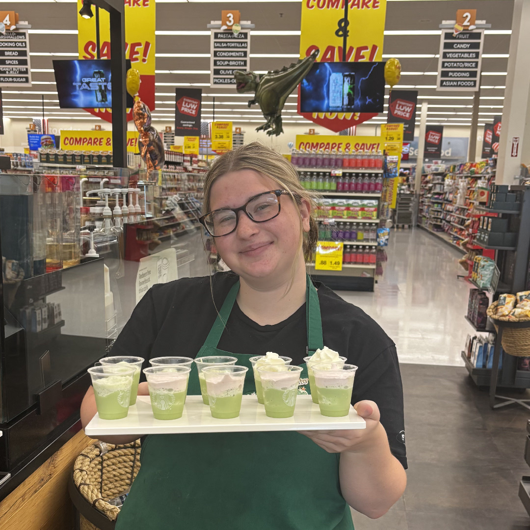 Wakey Wakey! We have strawberry 🍓 matcha 🍵 strato Frappuccinos. Loads of flavors blended together and topped with a creamy cold foam. Come try it out. #indianolahyvee