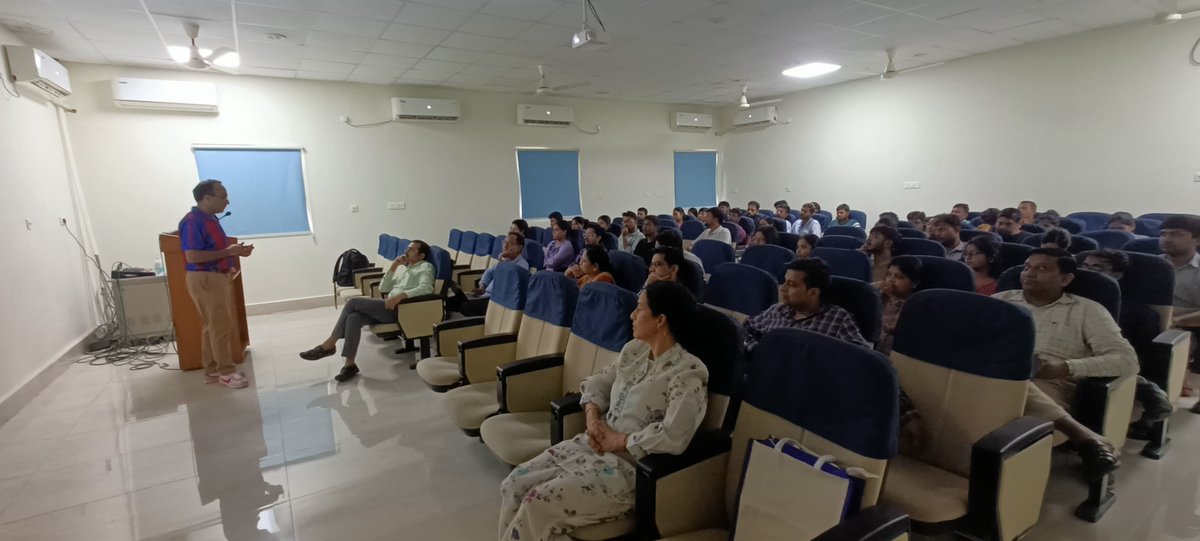 bric_ils's tweet image. We were honored to host Prof. Anil Koul, Translational Discovery at the London School of Hygiene and Tropical Medicine (LSHTM), UK, for a compelling talk on: “Discovery of JNJ-9676, a Broad-Spectrum Coronavirus Inhibitor – Role of AI in Drug Discovery”
Prof. Koul shared deep…