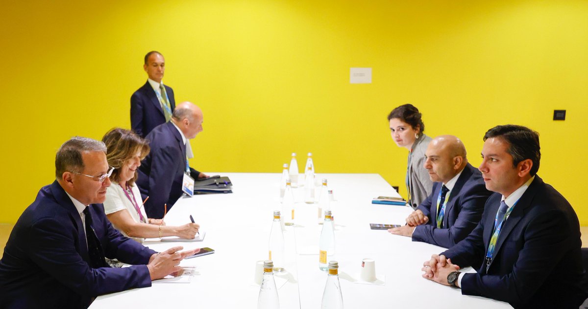 Nazir müavini Yalçın Rəfiyevin Ukrayna Bərpa Konfransında iştirakına dair mətbuat məlumatı

➡️mfa.gov.az/az/news/no30725