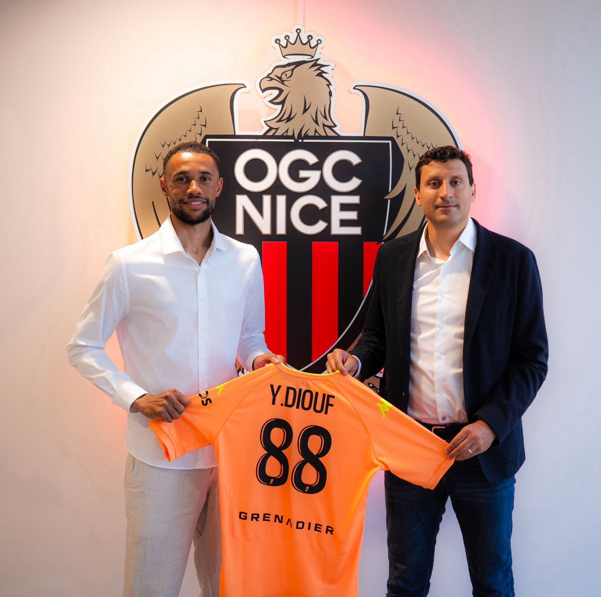 Le numéro 88 de Yehvann Diouf c’était pour rendre hommage à sa femme et ses enfants afin de représenter le signe de l’infini 👍🏽

Après avoir appris la signification de ce nombre, il a changé de numéro pour prendre le 80. 
#OGCNice