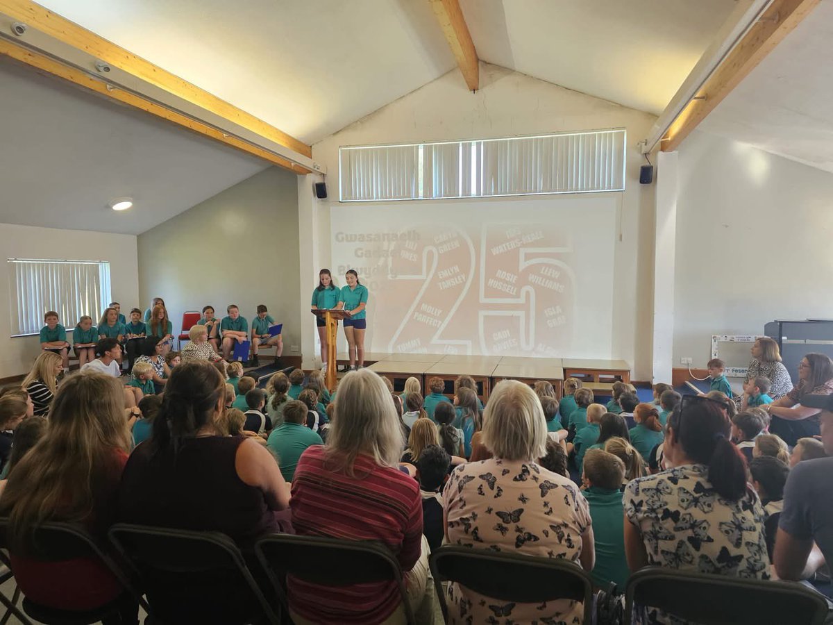 Ysgol Y Dderi tweet media