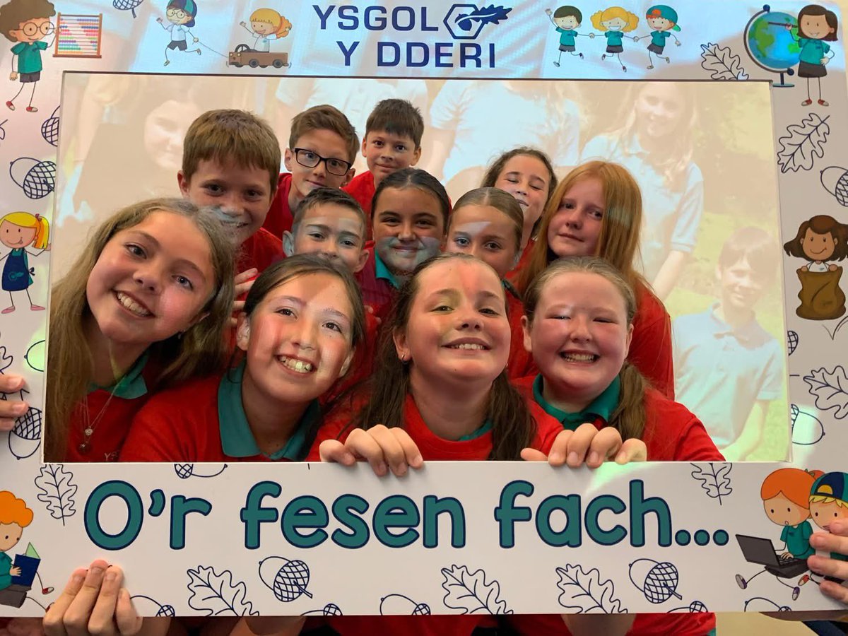 Ysgol Y Dderi tweet media