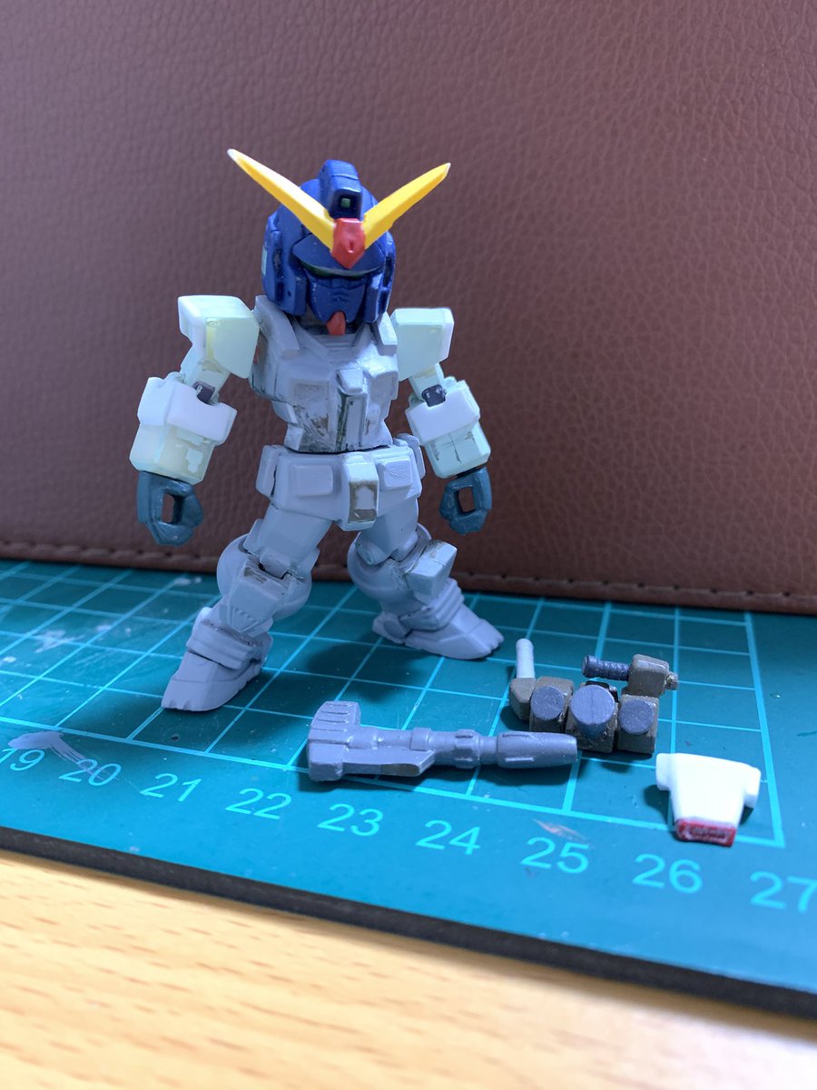 ガンダムコンバージ 改造 製作途中 ガンダムコンバージ 改造 製作途中 官方不出自己改] FW Gundam