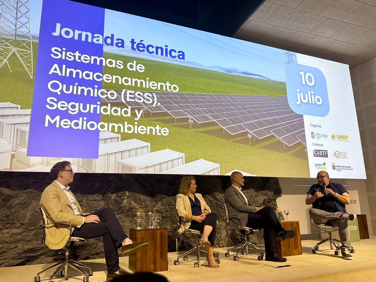 💭El pasado 10 de julio tuvo lugar en el ITER la jornada técnica ‘Sistemas de Almacenamiento Químico (ESS), Seguridad y Medioambiente’, dedicada a explorar las soluciones más innovadoras en almacenamiento energético.