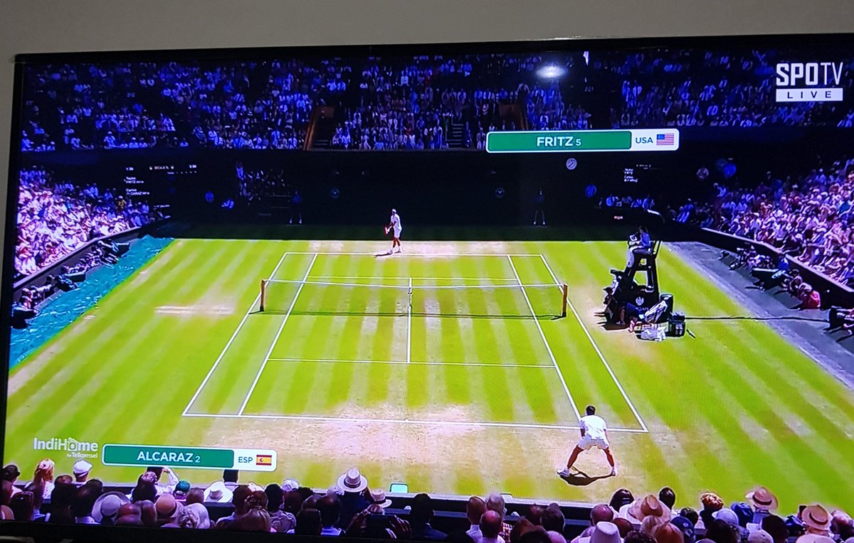 May the best man win...
Semi Final 
#Wimbledon