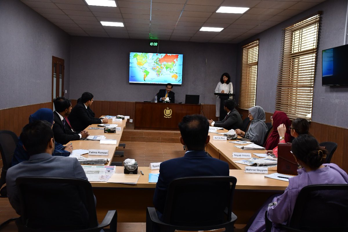 fsaisbpk's tweet photo. Dr @IlhanNiaz spoke to the trainee officers at @fsaisbpk today. It was an enlightening examination of and discourse on history.

@ForeignOfficePk https://t.co/sr6NZg6N5K