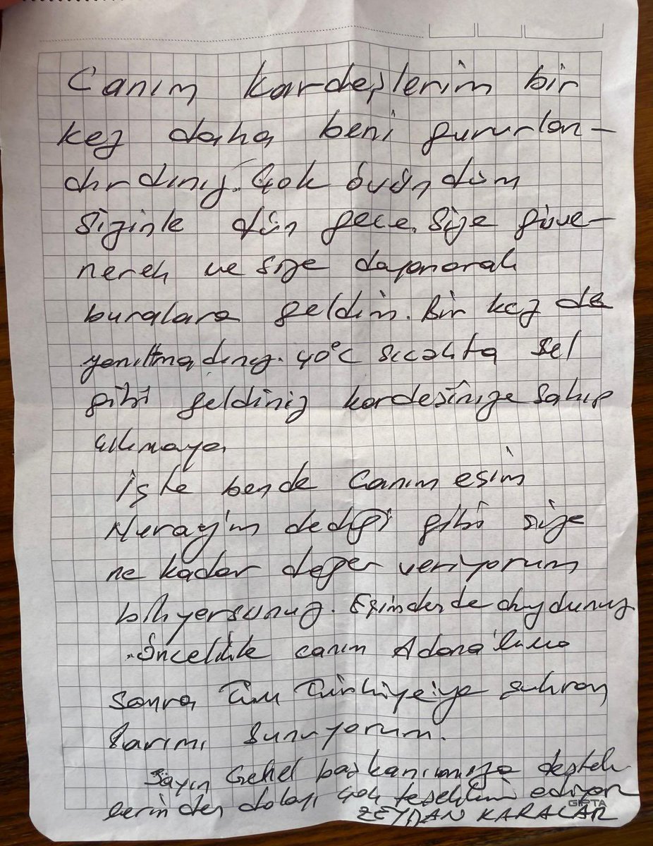 ZeydanKaralar01's tweet image. Canım kardeşlerim, bir kez daha beni gururlandırdınız. Çok övündüm sizinle dün gece. Size güvenerek ve size dayanarak buralara geldim. Bir kez de yanıltmadınız. 40 derece sıcakta sel gibi geldiniz kardeşinize sahip çıkmaya.
İşte ben de canım eşim Nuray'ın dediği gibi size ne…