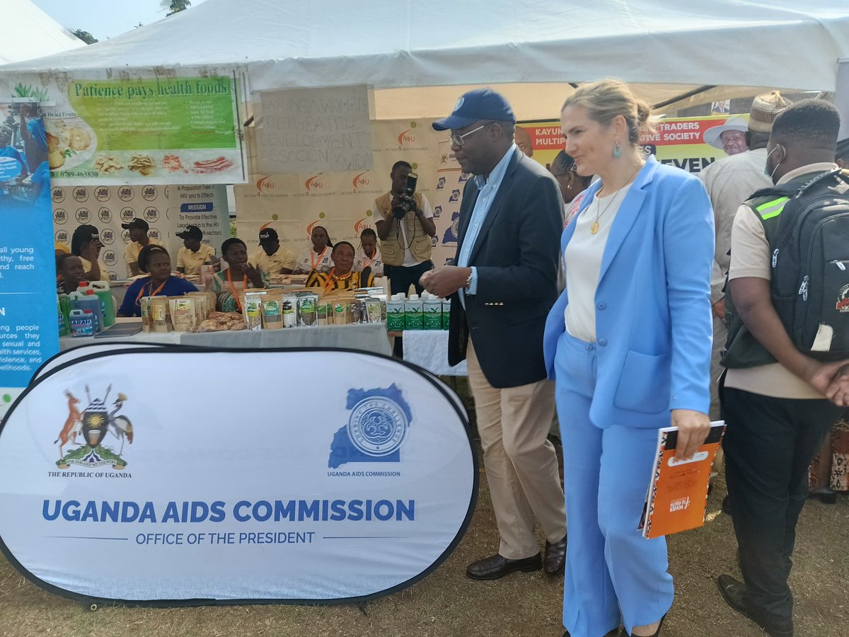 aidscommission's tweet image. Today is World Population Day & the National venue this year is at Busaana Town Council Playground in Kayunga district under the theme: "Promoting Population Health & Well-being through the Parish Development Model".
Uganda AIDS Commission is participating in this event,…