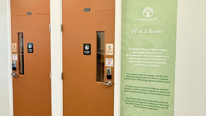 uhmanoa's tweet photo. New UH Mānoa PEACE Room to promote emotional and spiritual wellness - The PEACE Room at Campus Center, a calming inclusive space for prayer, reflection, and wellness gives students and staff a place to reset, recharge, and reconnect ➡️ https://t.co/0nWwr4FGPn #ExploreUHM https://t.co/XRXo6CPt9z