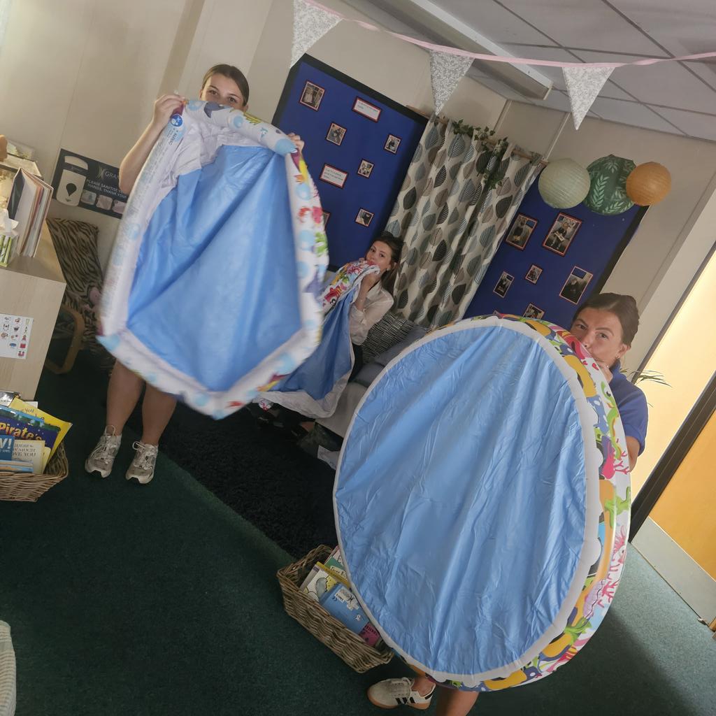 What a special treat we have in EYS today! 
#sunhat #Suncream #paddlingpool #EYFS <a href="/GrangeMissA/">GrangeMissA</a> <a href="/GrangeMissP/">Miss Pope</a> <a href="/GrangeMrsMcG/">Mrs McGilloway</a> <a href="/GrangeMrsS/">Chelsey Smart</a> thank you for our treat <a href="/GrangeMissCl/">Miss Clarke</a>