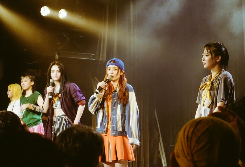 yokosuka22's tweet image. プー・ルイさん脱退後も5人で活動続行を決断したメンバーを代表してSHELLMEさんより決意表明。
　　
#PIGGS渋谷 #PIGGS浴衣 #BBS5 #BOOBOOSTAR