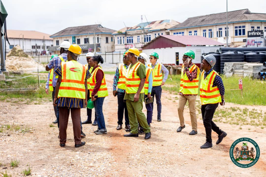 FFFaidoo's tweet photo. 2/
The visit aimed to assess progress and discuss partnerships to boost infrastructure &amp; local economic growth. The Mayor emphasized the project’s role in job creation, trade, and sustainable development, aligning with STMA’s vision for a modern and resilient city.

#WorkingMayor https://t.co/RYB2i1WuFQ