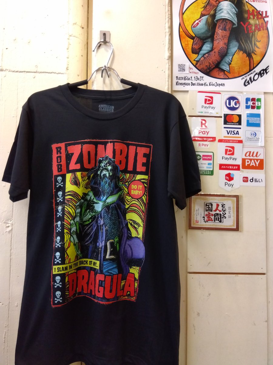 info75599516's tweet photo. 先週に続き今朝も海外正規サプライヤーより新商品が死ぬ程大量入荷Death‼️今回は 毎度の #ロックTシャツ #メタルTシャツ に加え #映画Tシャツ #ゴッドファーザー #ロッキー のシリーズも入荷‼️開業して20年になるけど、結局、僕の好物の品揃え(笑)#神戸 #三宮高架下
https://t.co/T4IgXe9BZ2 https://t.co/JkKtkypXe7