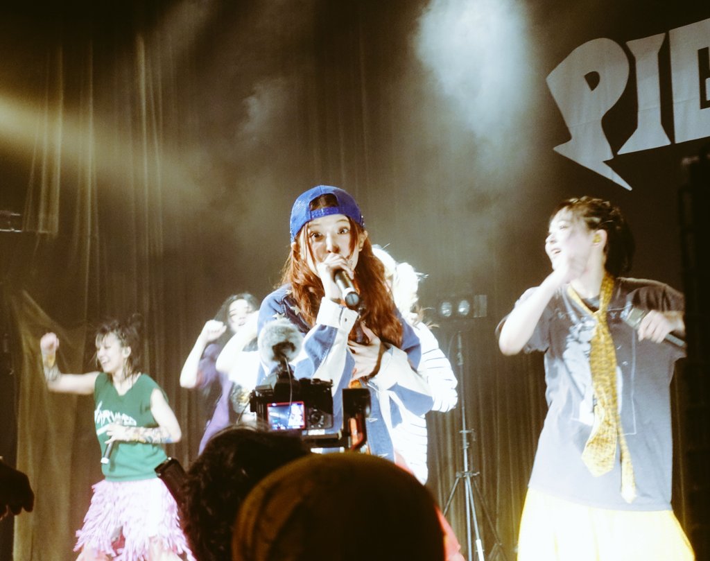 yokosuka22's tweet image. しんみりし切ってしまった空気を180度変えるように&quot;ワイルドサイドを歩け&quot;がやけに楽しげではあったものの、そりゃ楽しいけどやっぱり滅茶苦茶悲しい、複雑過ぎましたね…。
　
#PIGGS渋谷 #PIGGS浴衣 #BBS5 #BOOBOOSTAR