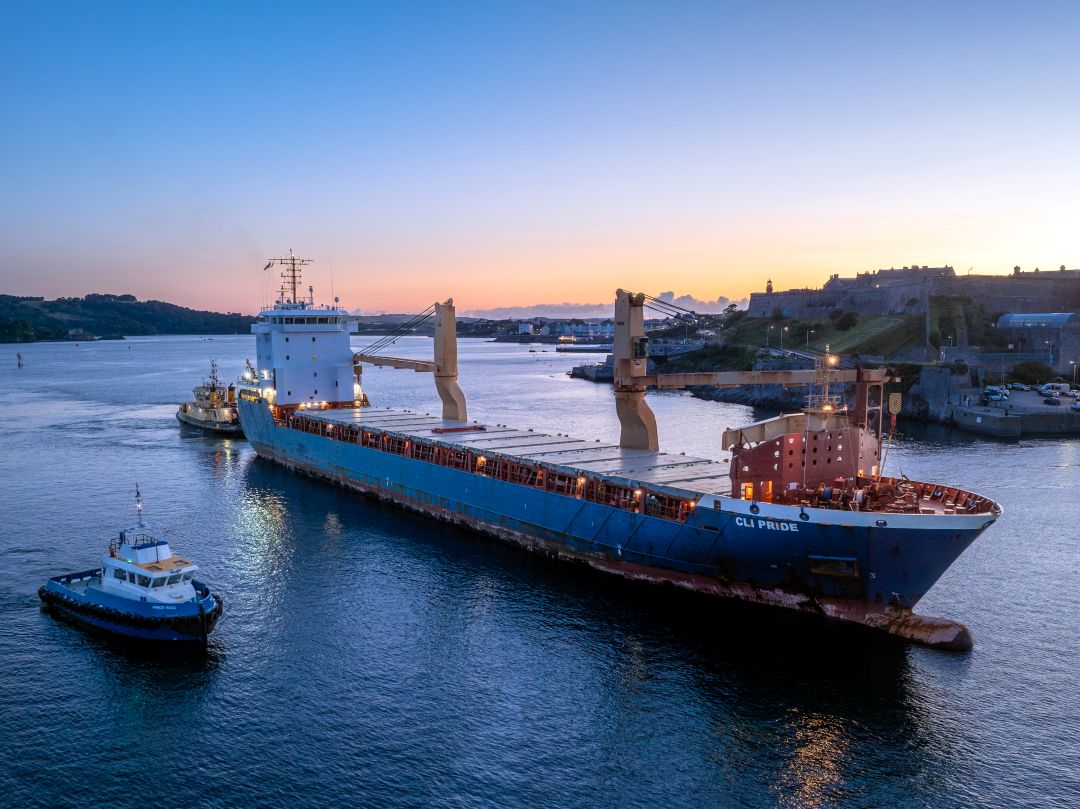 PlymCatte's tweet image. Cli Pride made a historic visit to Cattewater Harbour recently marking the first ever Plymouth export to North America.
Read more at plymouthport.org.uk/vessels-visit-…
#Cattewater #Plymouth #port