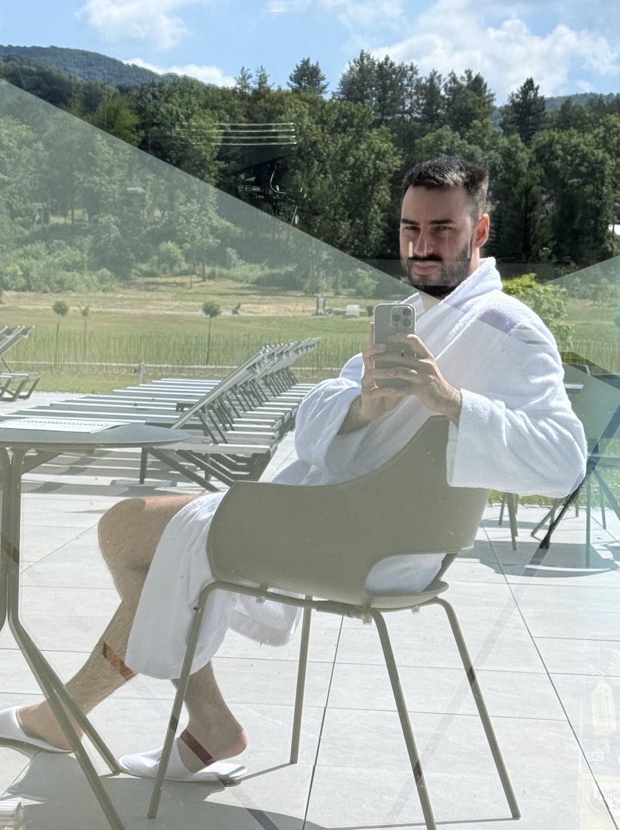 Dobro jutro dragi prijatelji iz telefona 🧖🏻