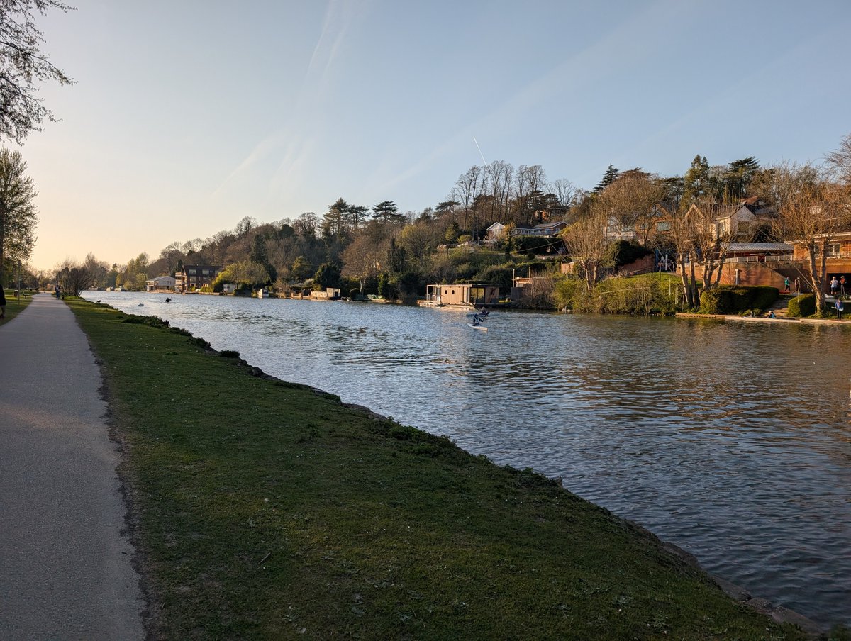 Reading Borough Council tweet media