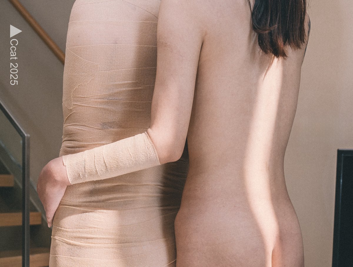 67673bk's tweet image. Side rear view
#Mummification