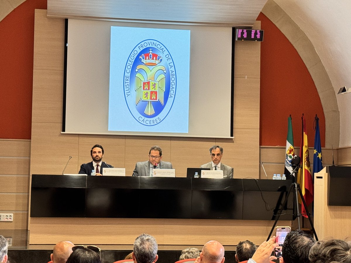 Inmaculada Clemente tweet media