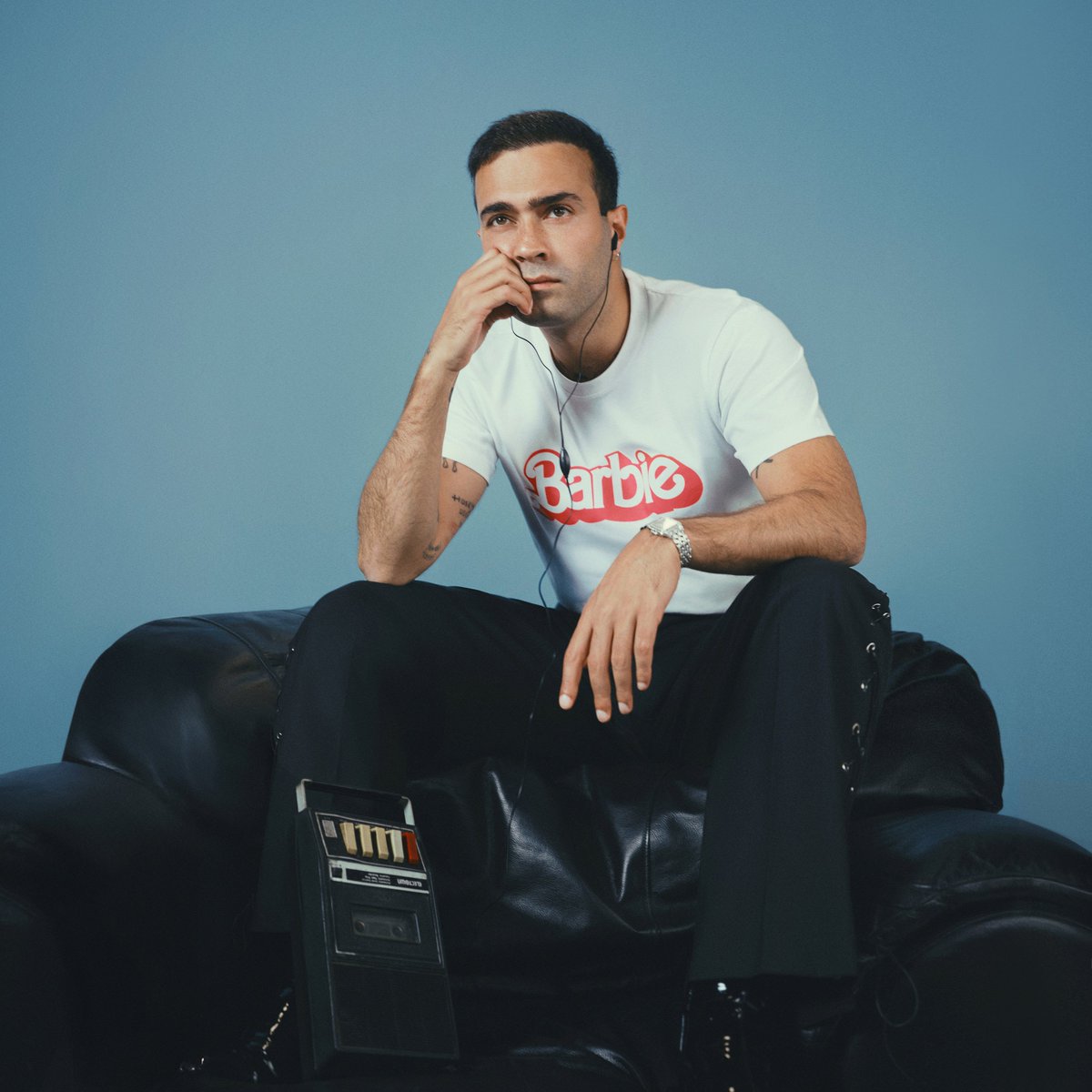 Mert Demir'in yeni albüm şarkıları gün boyunca radyomuzda!

Senin Favorin Hangisi?
<a href="/thisismertdemir/">Mert Demir</a> #KafayıYaktım